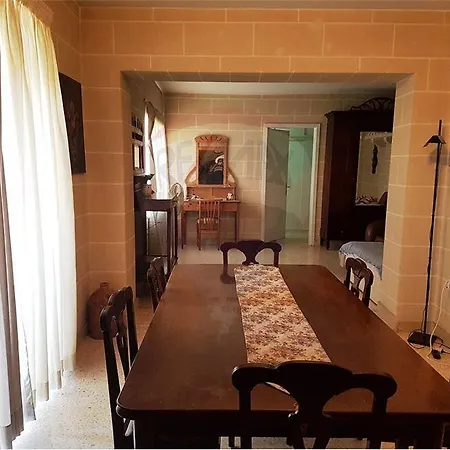 Garden Place Apartment